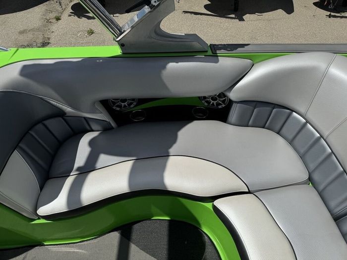 2013 MB Boats MB Sports Tomcat F24 Photo 51 sur 60