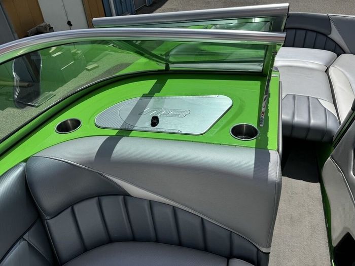 2013 MB Boats MB Sports Tomcat F24 Photo 29 sur 60