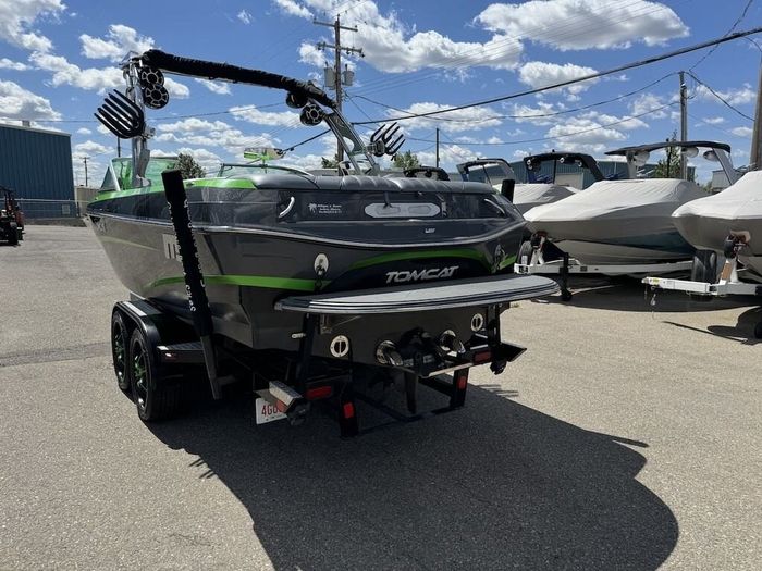 2013 MB Boats MB Sports Tomcat F24 Photo 7 sur 60