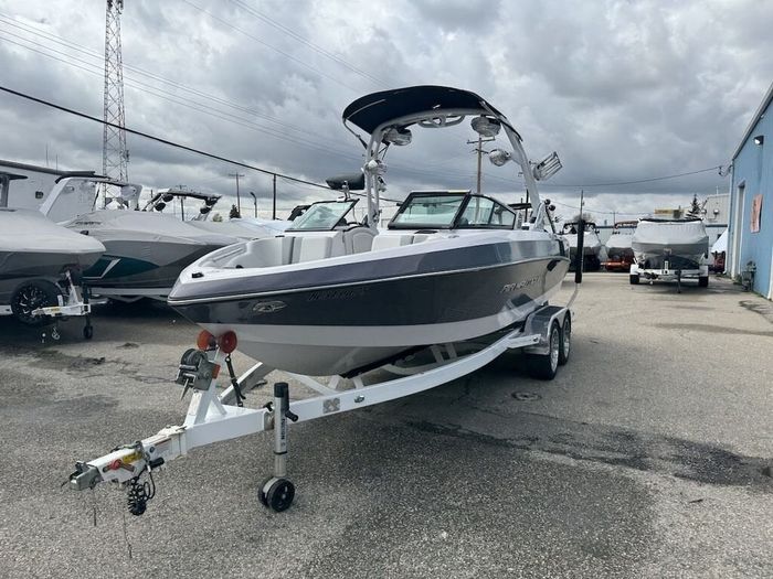 2012 Nautique 226 Sport Photo 10 of 64
