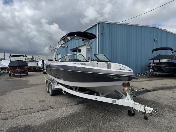 2012 Nautique 226 Sport Photo 12 of 64
