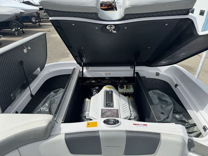 2012 Nautique 226 Sport Photo 63 of 64