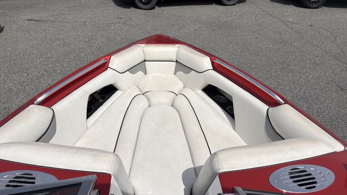 2010 CENTURIAN ELITE VC4 ***FINANCING AVAILABLE*** Photo 13 sur 15