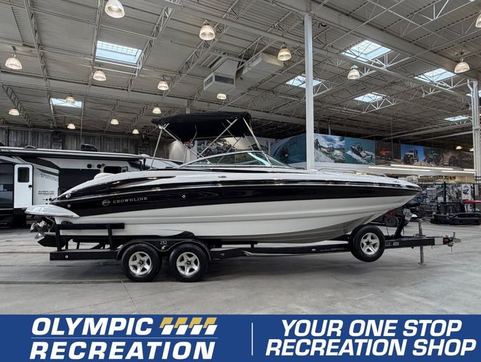 2007 Crownline 252 EX $94/week   Endless Summer Fun! Photo 1 of 24