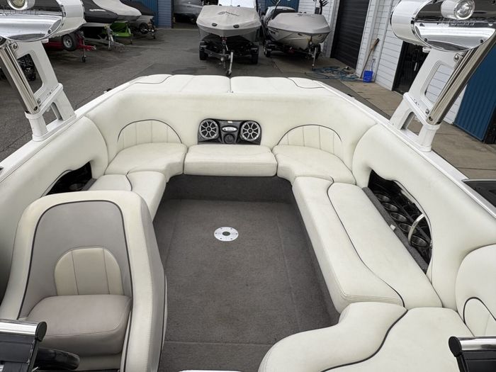 0 Malibu 27  LSV **FINANCING AVAILABLE** Photo 19 sur 27