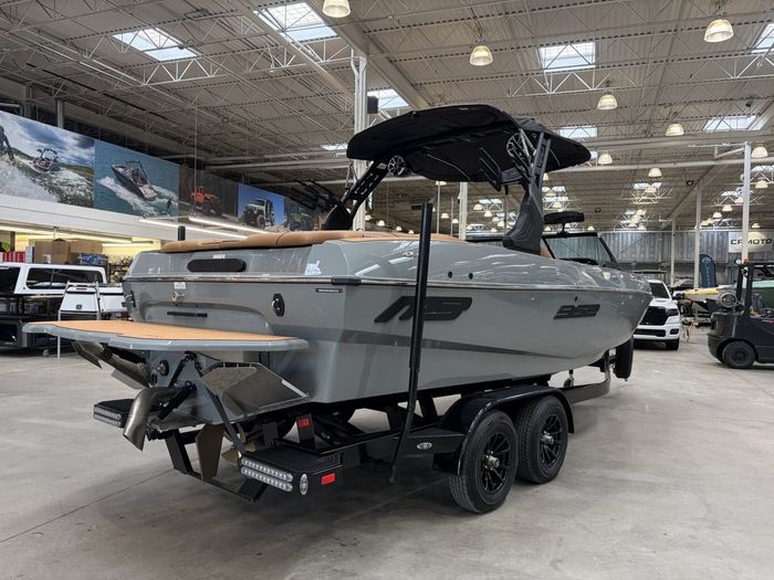 2026 MB Sports B52 23 Classic $276/week!   Built For Family Lake  Photo 9 of 23