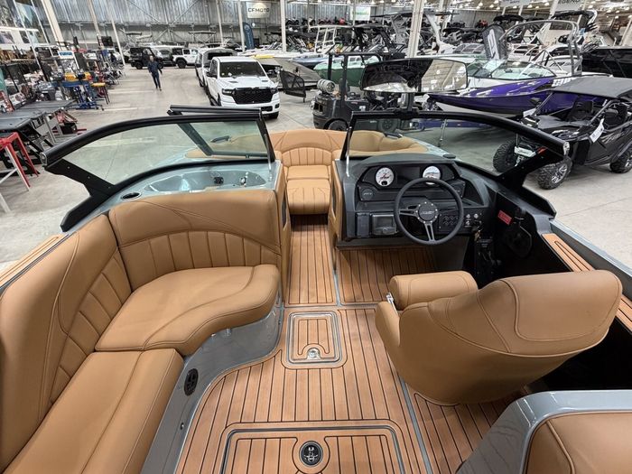 2026 MB Sports B52 23 Classic $276/week!   Built For Family Lake  Photo 13 of 23