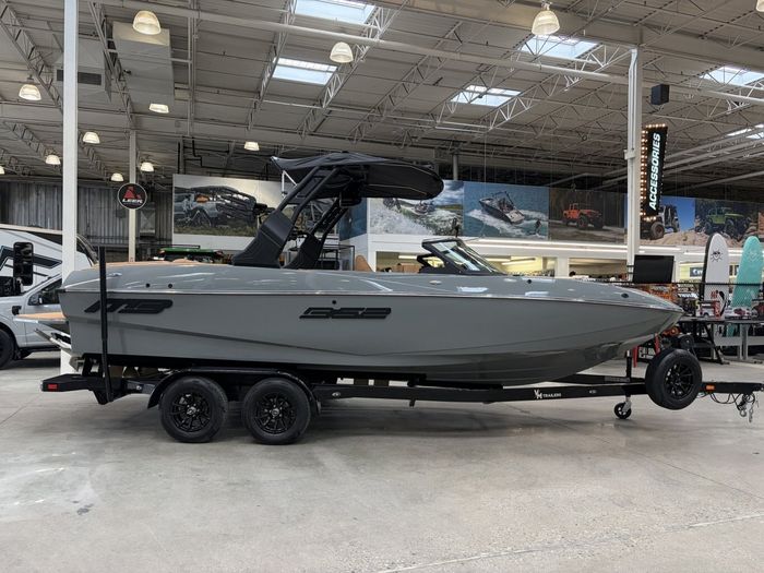 2026 MB Sports B52 23 Classic $276/week!   Built For Family Lake  Photo 2 of 23