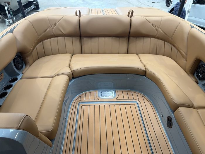2026 MB Sports B52 23 Classic $276/week!   Built For Family Lake  Photo 19 of 23