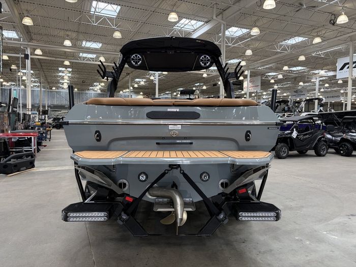 2026 MB Sports B52 23 Classic $276/week!   Built For Family Lake  Photo 8 of 23