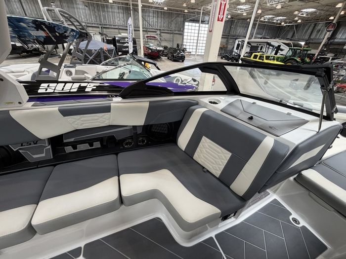 2024 Malibu Wake Research New in Stock!   Enjoy Ultimate Summe Photo 12 sur 20