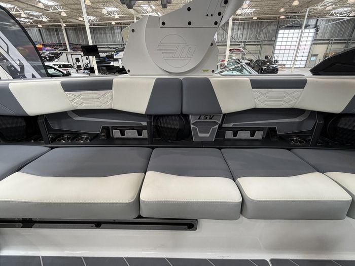2024 Malibu Wake Research New in Stock!   Enjoy Ultimate Summe Photo 13 sur 20