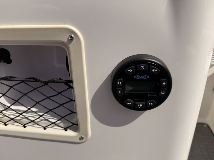 2021 Bayliner ELEMENT 16E Photo 26 of 28