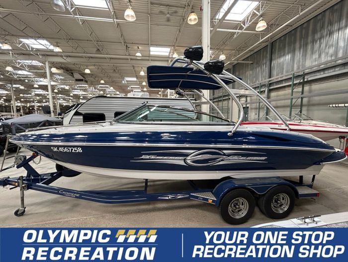 2011 Crownline 235 SS $140/week!   Make Big Waves This Summer! Photo 1 sur 19