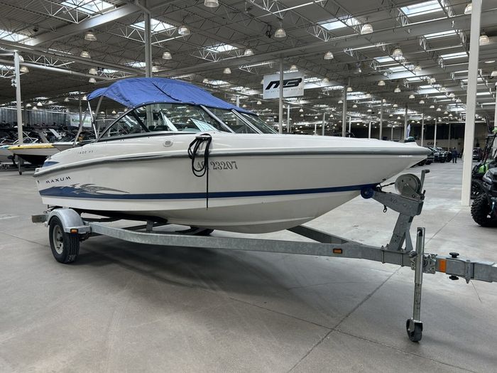 2006 Maxum 1800 MX $47/WEEK!   Max Performance. Max Freedom! Photo 7 sur 19