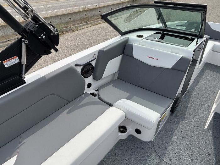 2024 MasterCraft NXT24 Photo 16 of 29