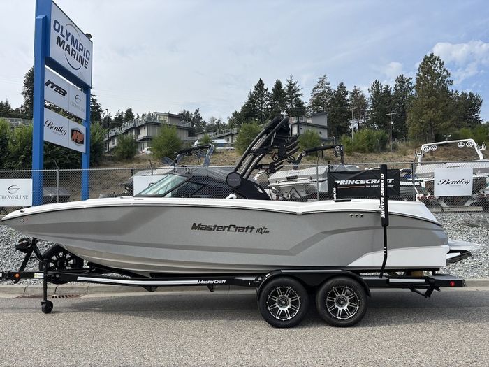 2024 MasterCraft NXT24 Photo 2 of 29