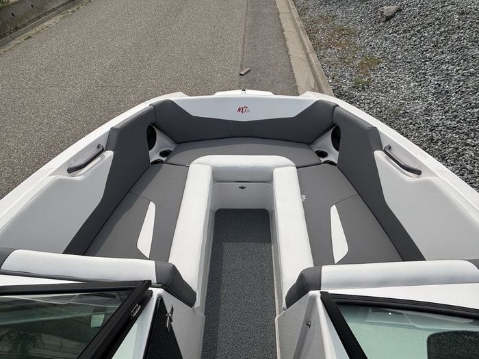 2024 MasterCraft NXT24 Photo 18 of 29