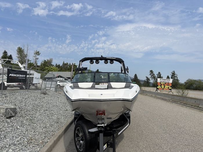 2024 MasterCraft NXT24 Photo 4 of 29