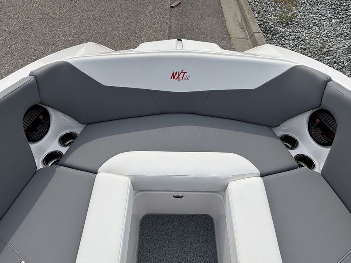 2024 MasterCraft NXT24 Photo 19 of 29
