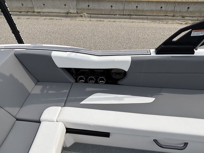 2024 MasterCraft NXT24 Photo 15 of 29
