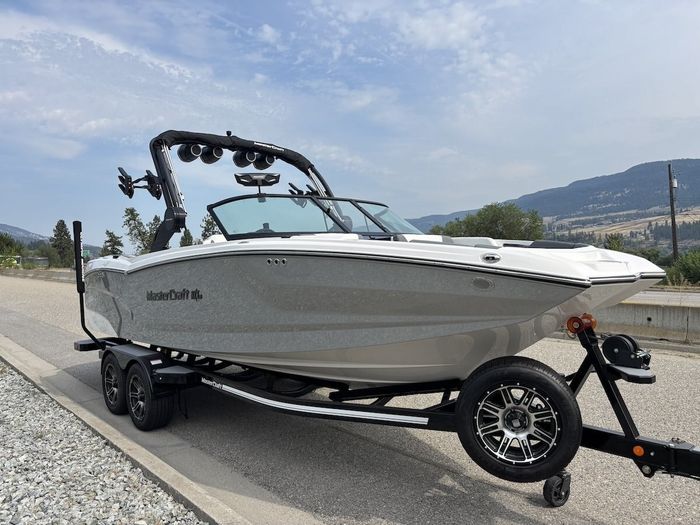 2024 MasterCraft NXT24 Photo 5 of 29