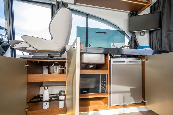 2026 Beneteau Antares 11 Photo 35 sur 41