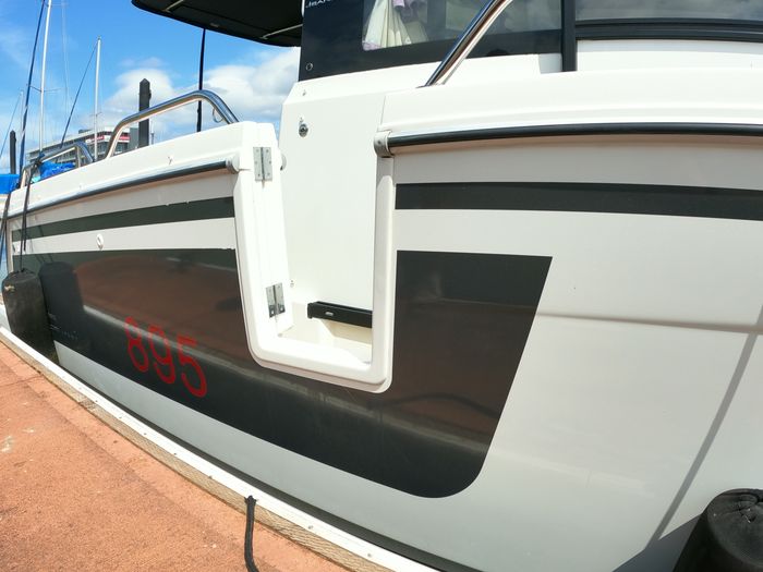 2022 Jeanneau NC 895 Sport Photo 22 of 23