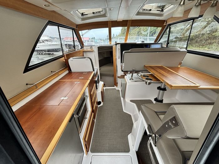2019 Cutwater C-302 Coupe Photo 13 of 25