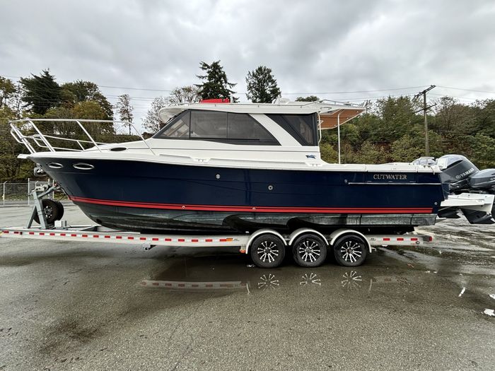 2019 Cutwater C-302 Coupe Photo 10 of 25