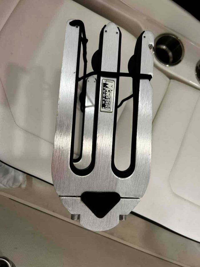 2020 Sea Ray SPX 190 Photo 8 of 17