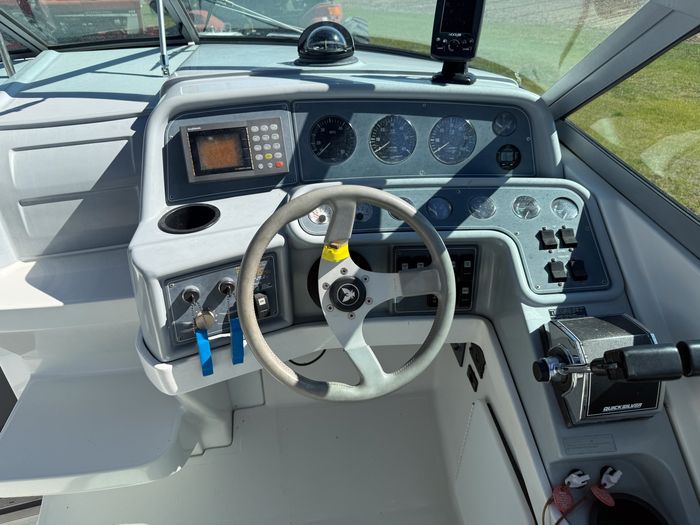 1996 Formula 280 Ss Photo 17 of 27