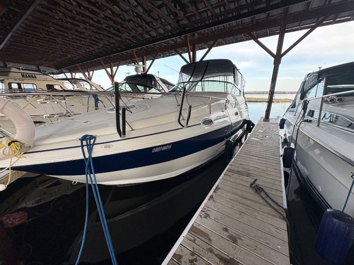 2006 Cruisers Yachts 2860 Cxi Photo 3 of 12