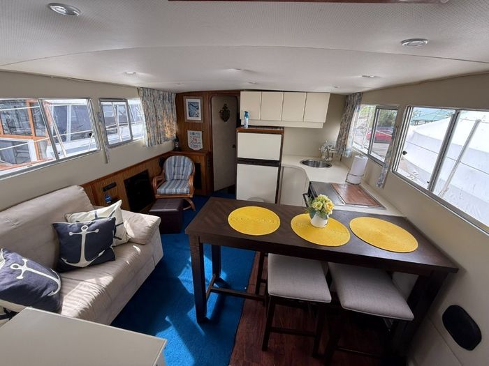 1984 Chris-Craft Catalina 350 Photo 11 sur 20