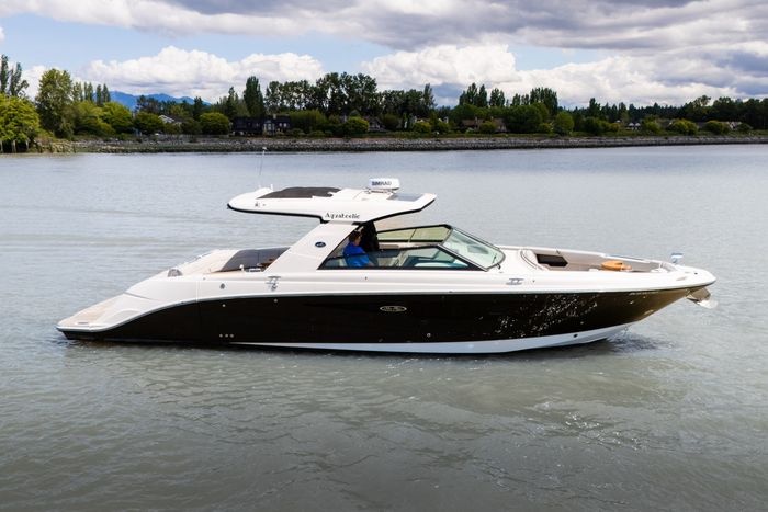2023 Sea Ray SLX 400 Photo 5 of 53