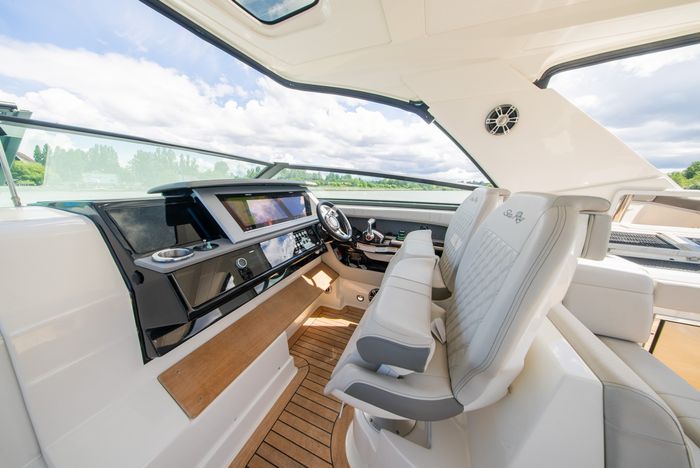 2023 Sea Ray SLX 400 Photo 25 of 53