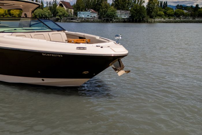 2023 Sea Ray SLX 400 Photo 34 of 53