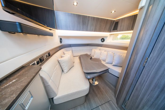 2023 Sea Ray SLX 400 Photo 42 of 53