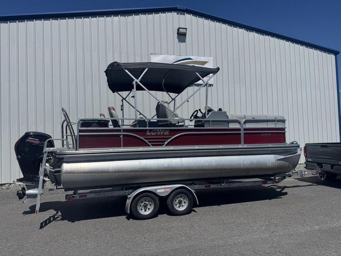 2019 Lowe SF212 Photo 2 of 7