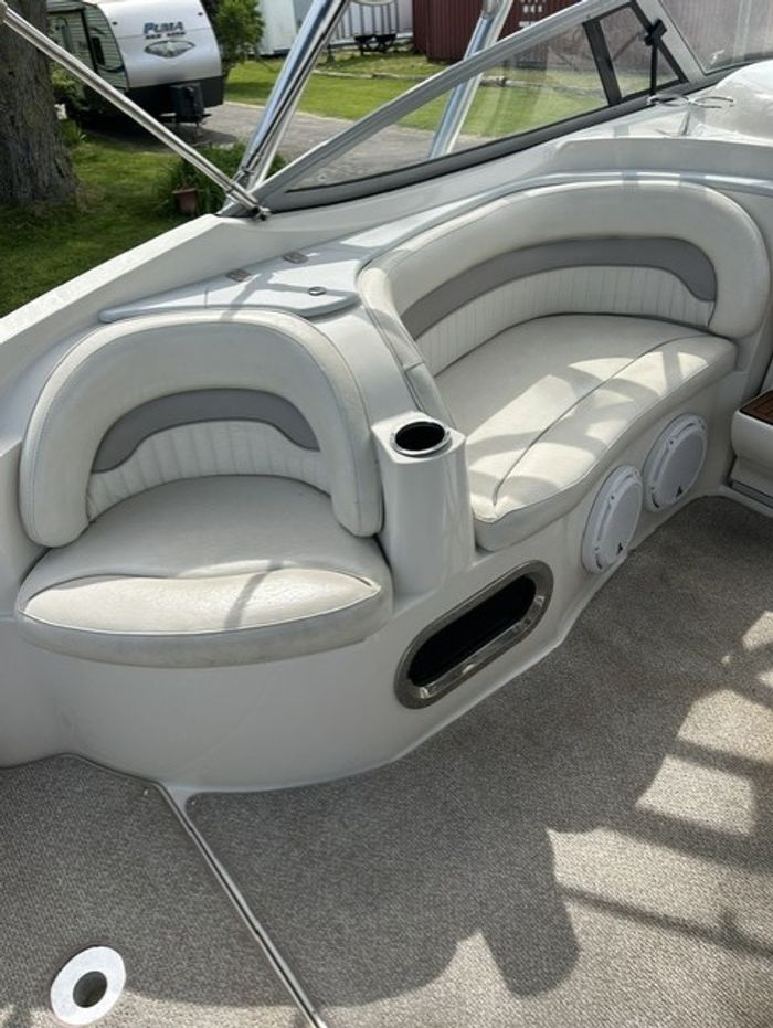 2011 Stingray 250 cs Photo 19 sur 22