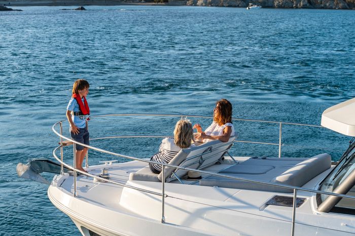 2027 Beneteau Swift Trawler 41 Fly Photo 23 of 42