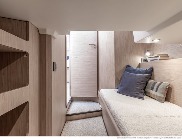 2027 Beneteau Swift Trawler 41 Fly Photo 41 of 42