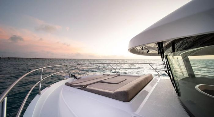 2027 Beneteau Swift Trawler 37 Fly Photo 15 of 15