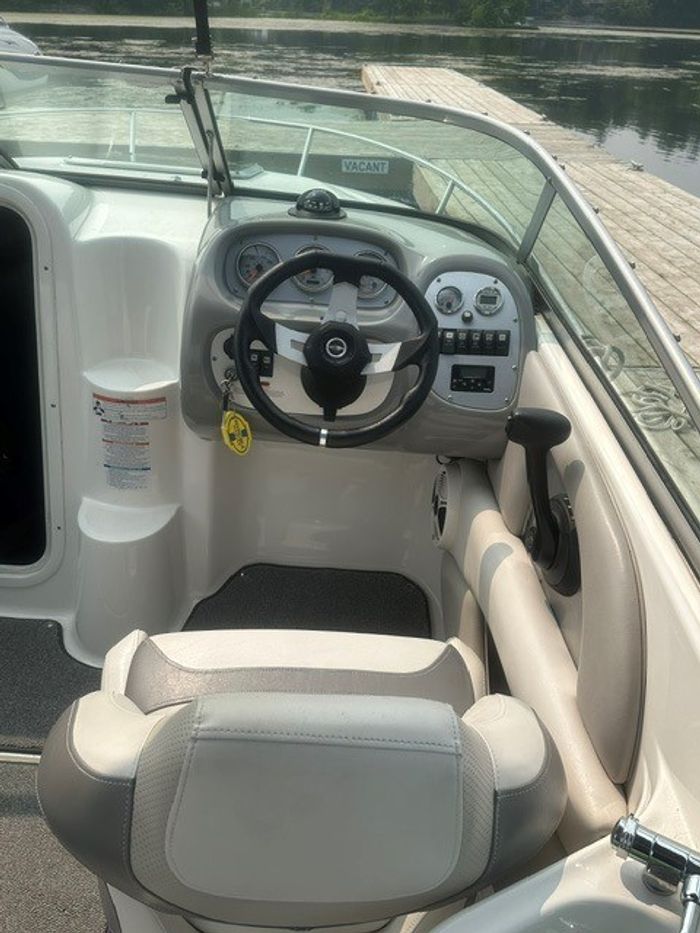 2009 Chaparral 21.5 ssi Photo 8 sur 9