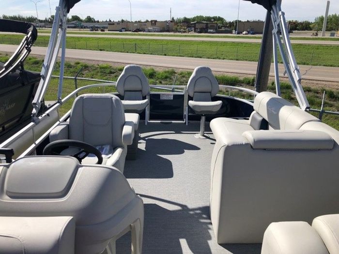 2022 Sunchaser Vista 22 Fish | Fish. Relax. Repeat | $265 BW Photo 10 of 13
