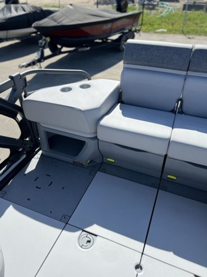 2025 Sea-Doo Switch Cruise 21 - 230 | Adrenaline Kicking | $186 Photo 11 of 22