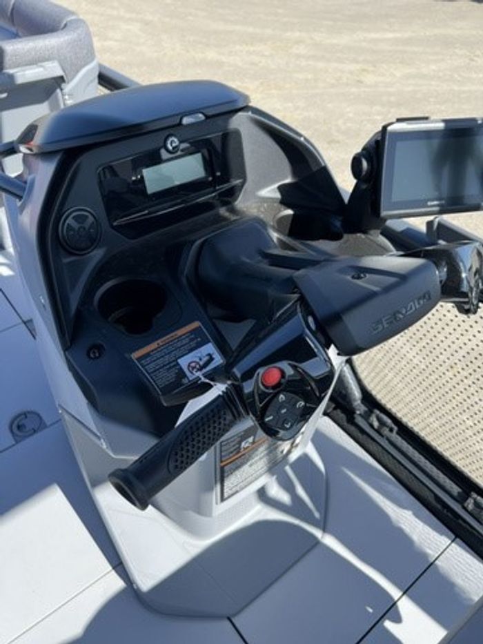 2025 Sea-Doo Switch Cruise 21 - 230 | Adrenaline Kicking | $186 Photo 16 of 22