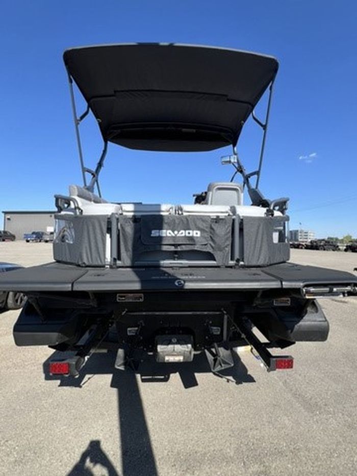 2025 Sea-Doo Switch Sport 18 - 230 HP | Full Of Excitement & Co Photo 6 of 22