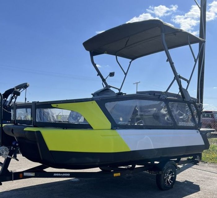 2025 Sea-Doo Switch Sport 18 - 230 HP | Full Of Excitement & Co Photo 8 of 22