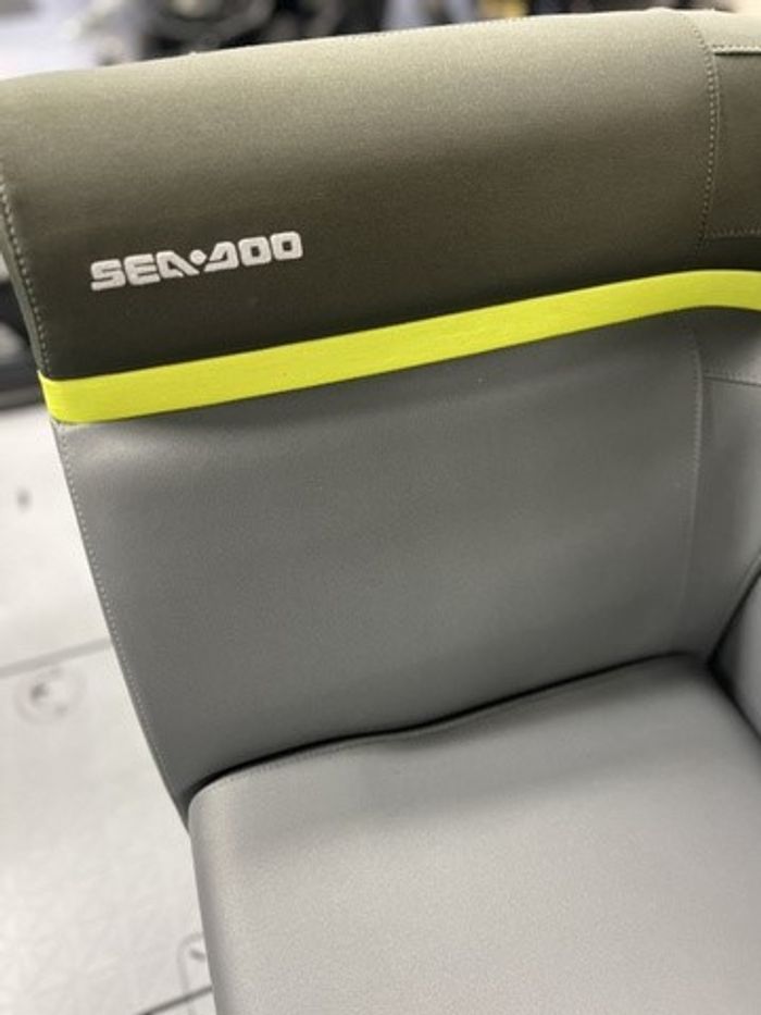 2025 Sea-Doo Switch Fish 18 - 170 HP | Best Of Both Water World Photo 25 of 41